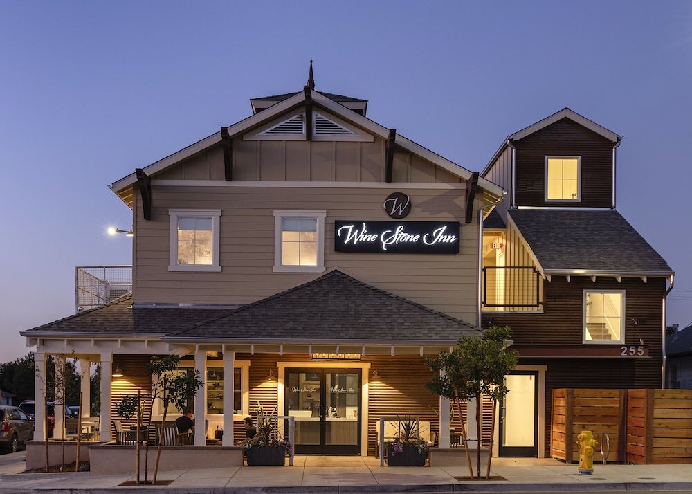 Фото Wine Stone Inn