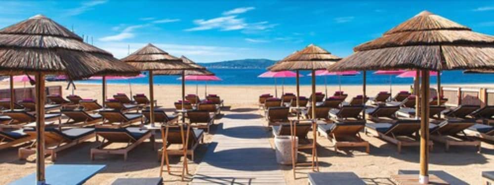 Фото Hôtel Le Chardon Bleu