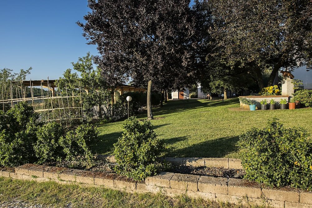 Фото Agriturismo Il Fontanile