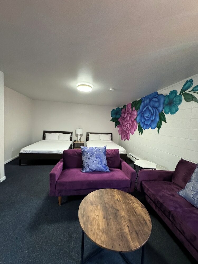 Фото Commercial Hotel