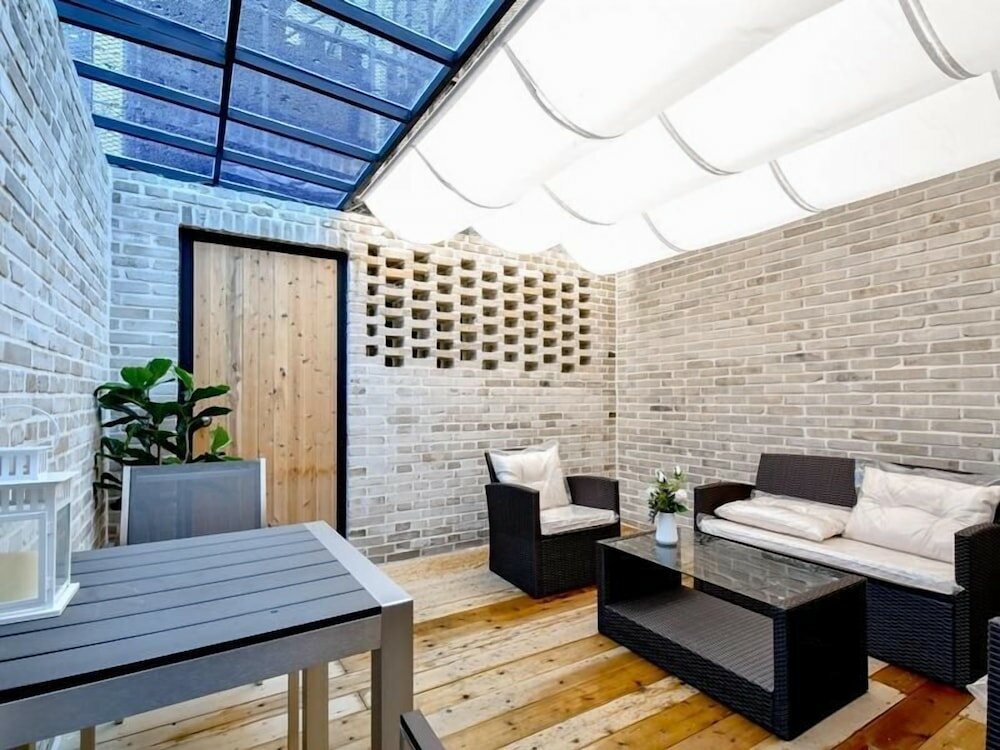 Фото Brown Dot Hotel Yangjeong