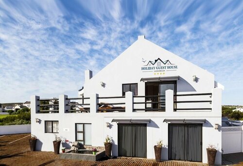 Внешний вид отеля Holiday Guesthouse Langebaan в Муниципалитете заливе Салданье, фото 4