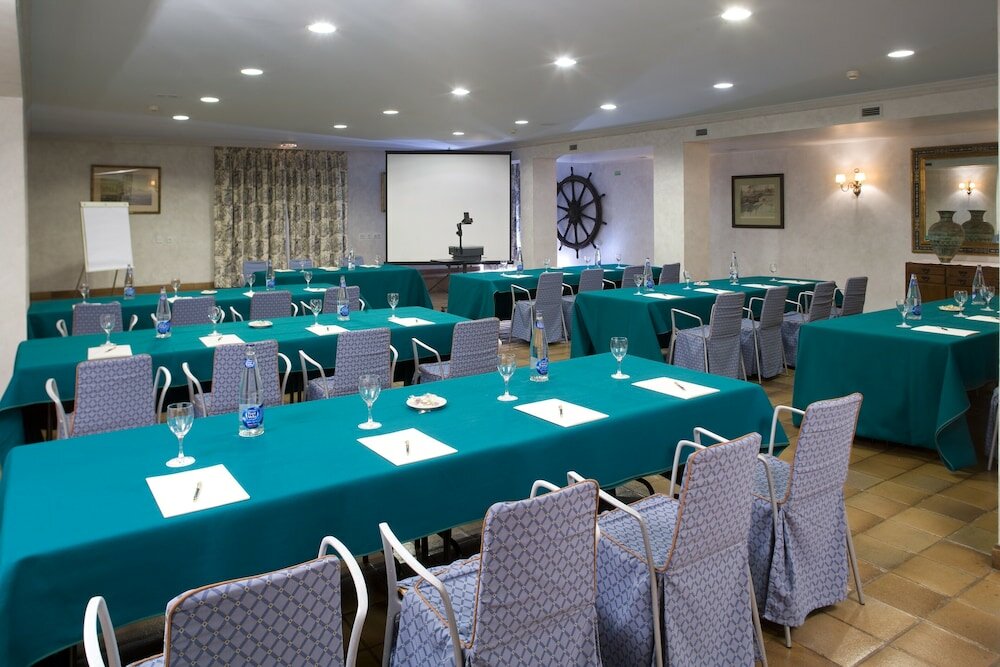 Фото Parador De Ribadeo Lugo