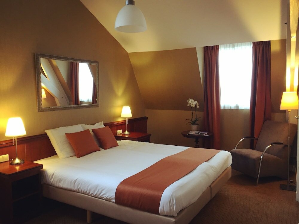 Фото Hotel Johannes Vermeer Delft