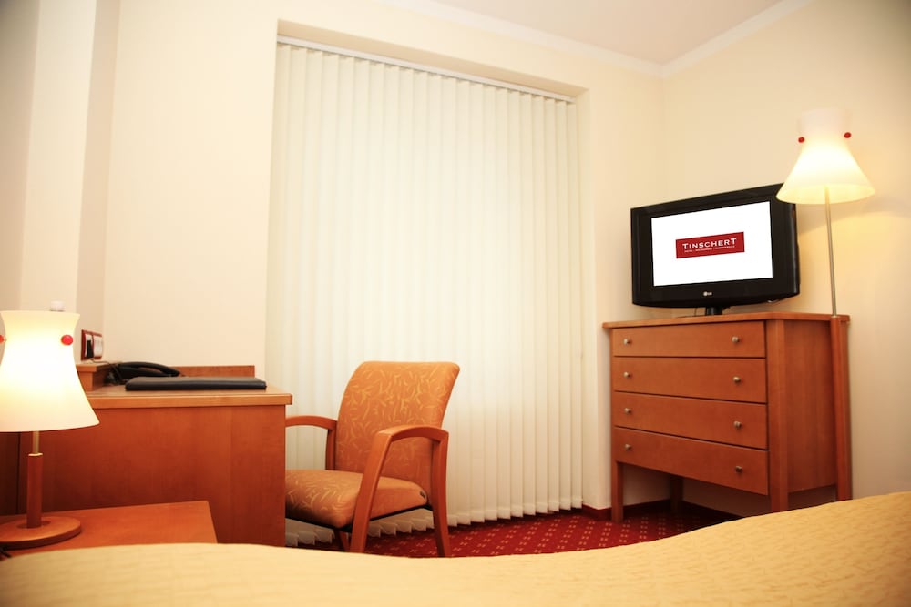 Фото Tinschert Hotel-Restaurant-Partyservice