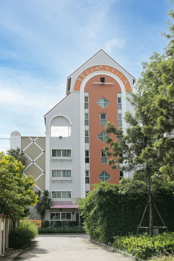 Фото Bella Villa Pattaya 3rd Road
