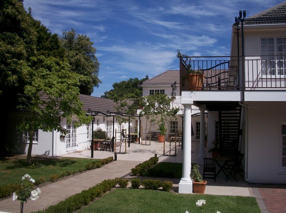 Фото White Lodge Constantia Guest House