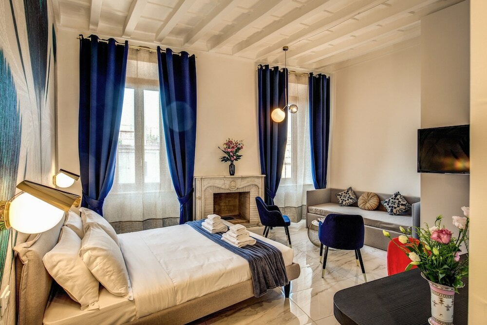 Фото Little Queen Pantheon Residence