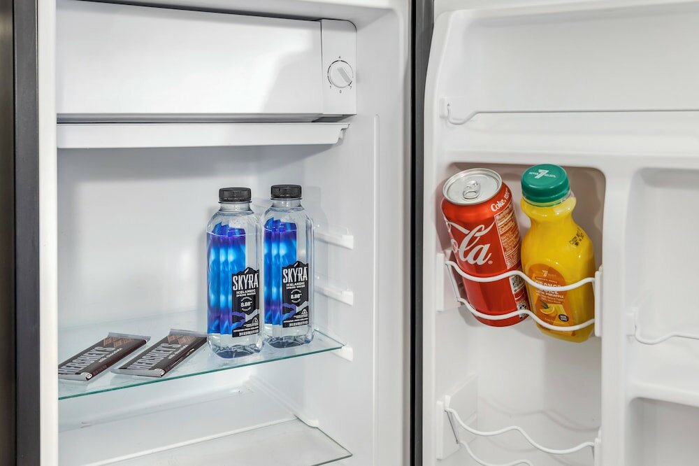 Фото Bridge Views Inn