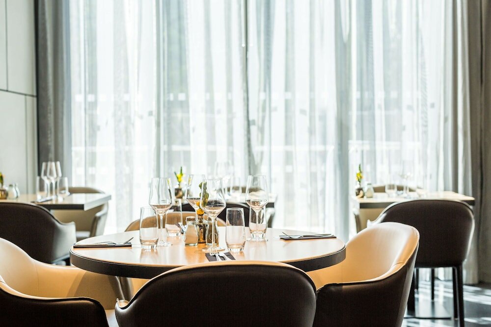 Фото Park Plaza London Park Royal