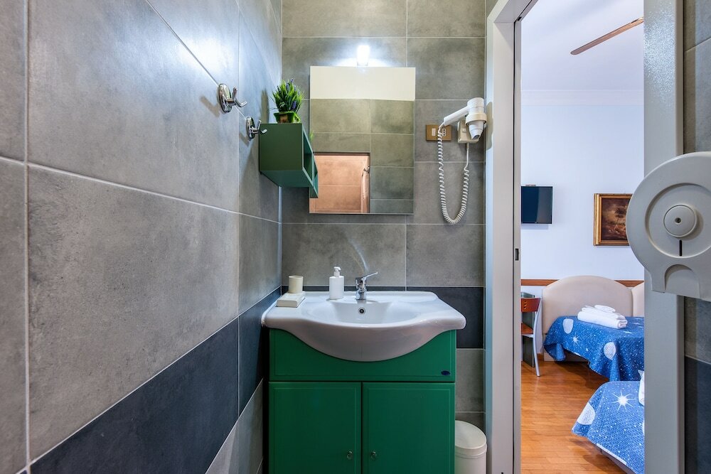 Фото Alessandro a San Pietro Best Bed