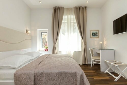 Гостиница Pellegrini Luxury Rooms в Сплите