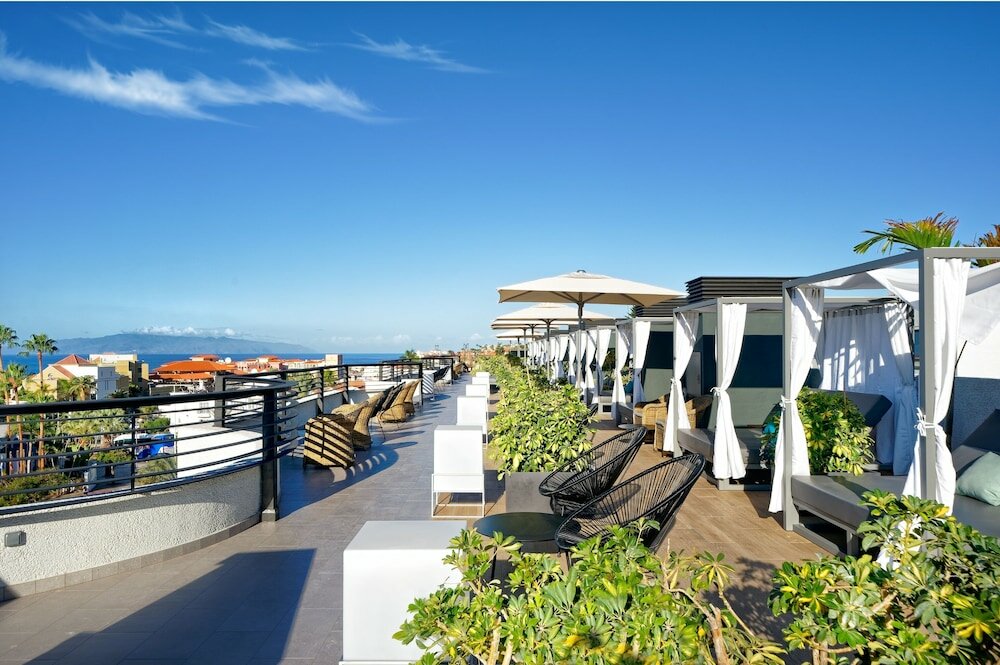 Фото Hovima Suites Costa Adeje