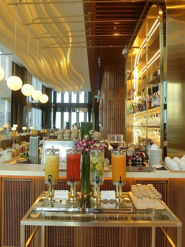 Фото Sedona Suites Ho Chi Minh City