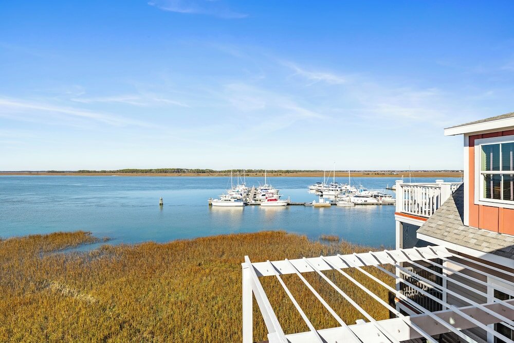 Фото Regatta Inn