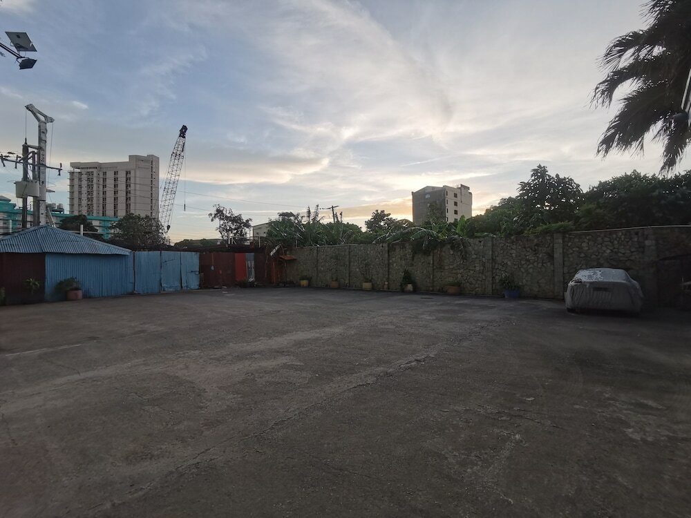 Фото Metro Park Hotel Cebu City