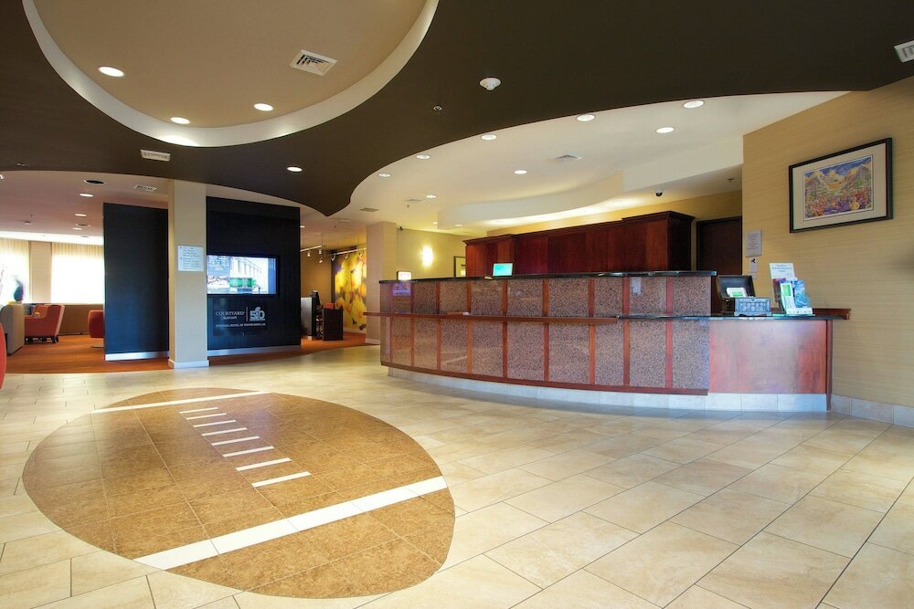 Фото Courtyard by Marriott Blacksburg