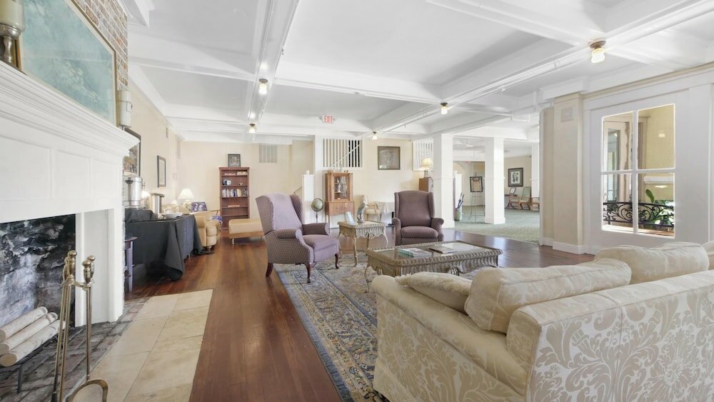 Фото Crystal Bay Hotel