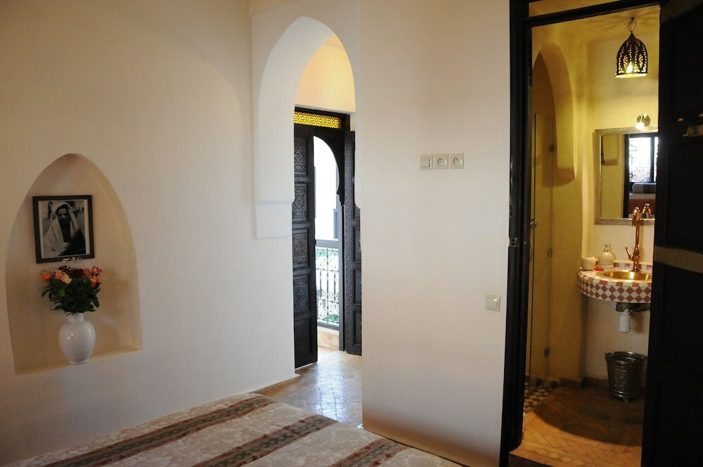 Фото Riad Haraka