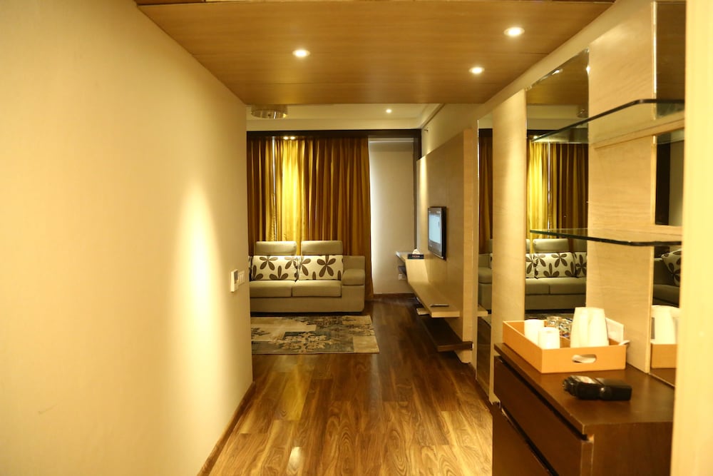 Фото The Fern Residency Amritsar