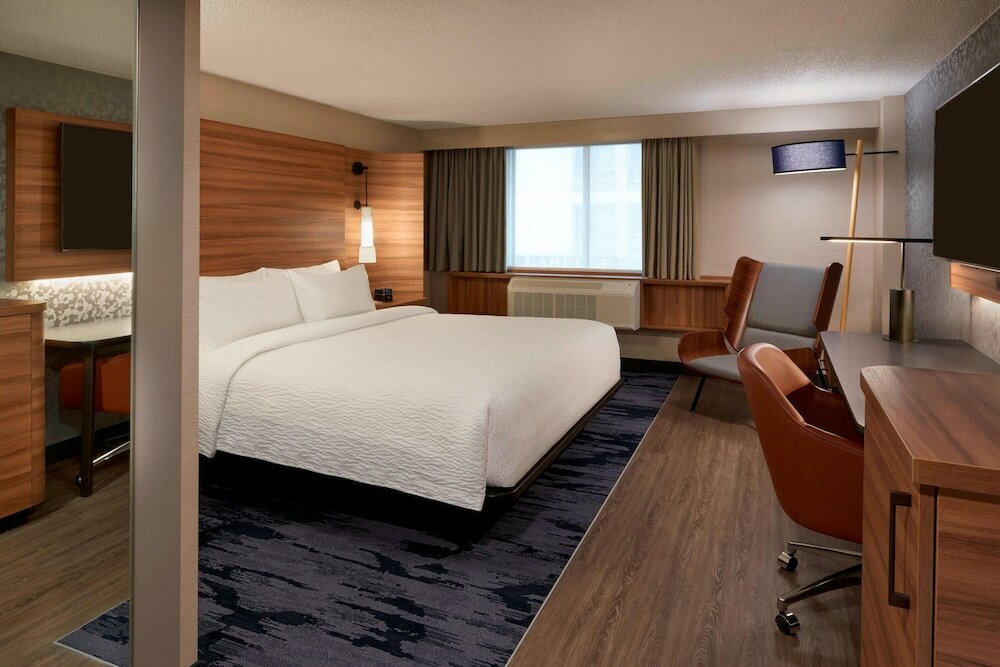 Фото Fairfield by Marriott Montreal Downtown