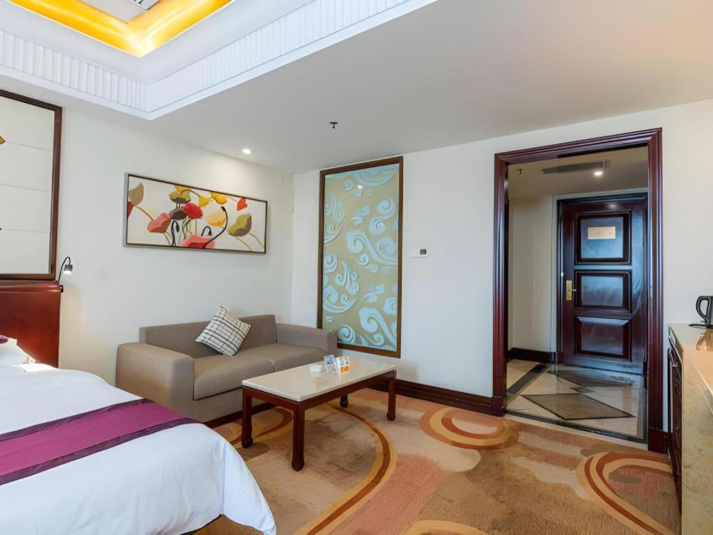 Фото Sun City Hotel Haikou