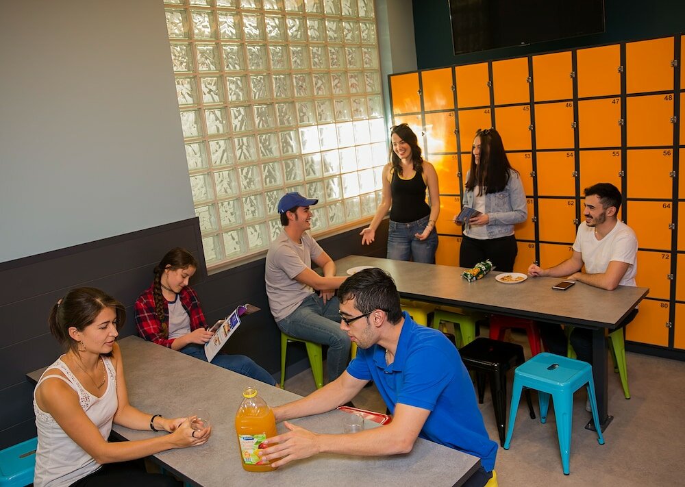 Фото Breeze Lodge - Hostel