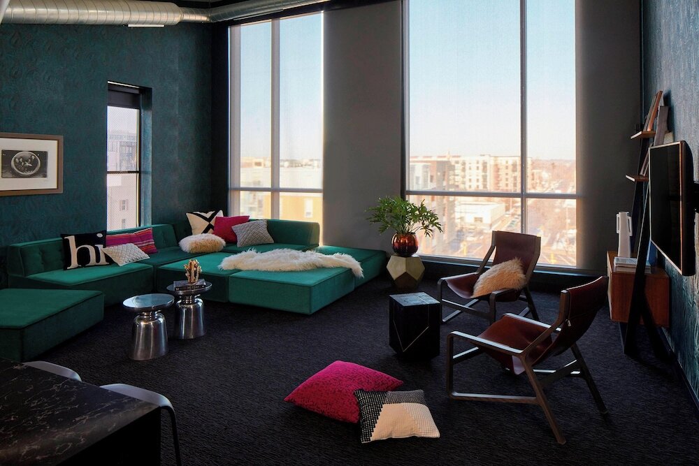 Фото Moxy Minneapolis Uptown