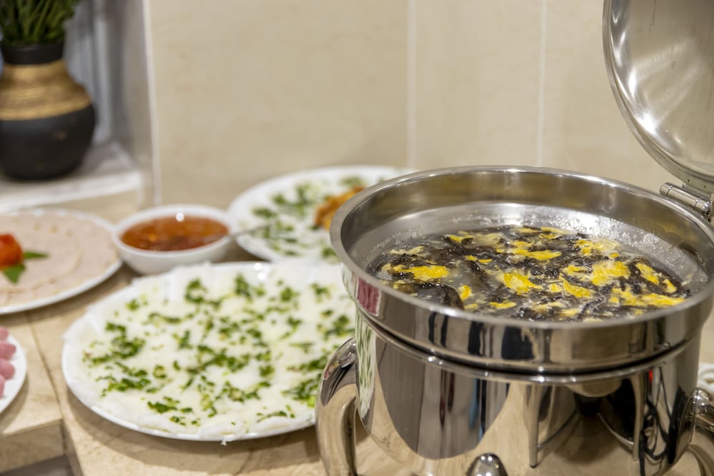 Фото Seven Seas Hotel and Apartment