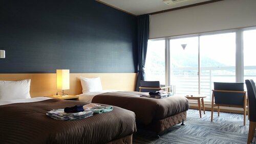 Внешний вид отеля New Century в Фудзикавагутико, фото 3