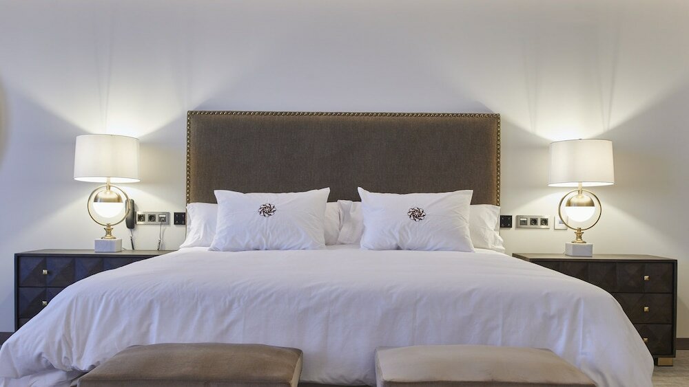 Фото Ansares Hotel