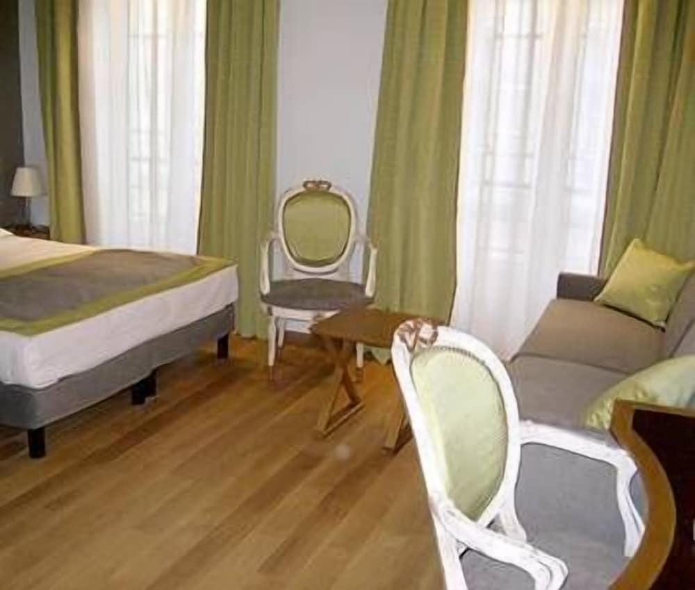 Фото Hôtel Windsor Opéra