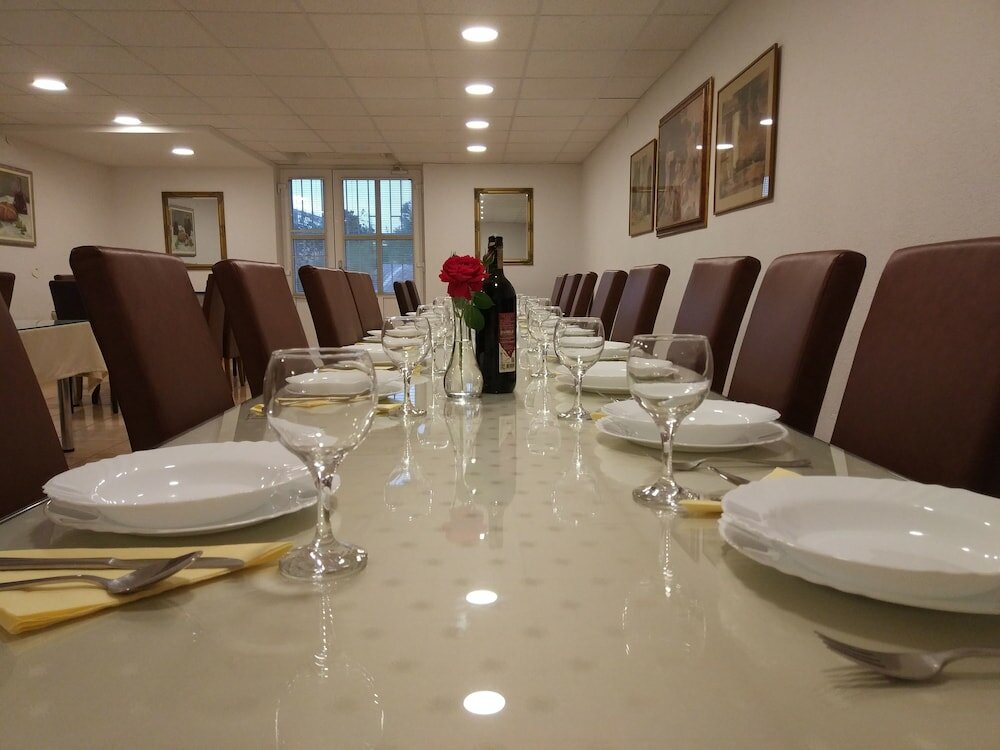 Фото Regina Mundi