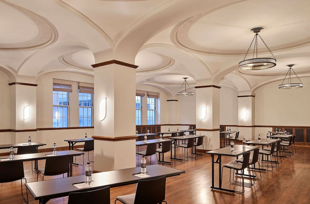 Фото Hotel Kansas City, in The Unbound Collection by Hyatt