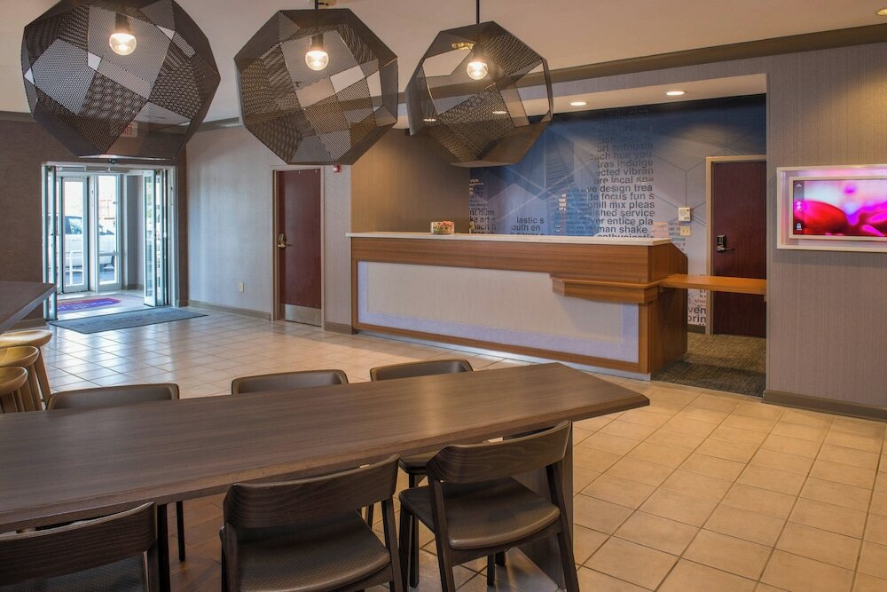 Фото SpringHill Suites by Marriott Herndon Reston