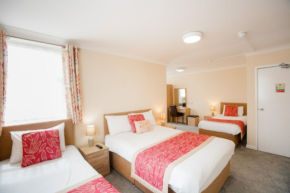 Фото The Craig-Y-Don Hotel