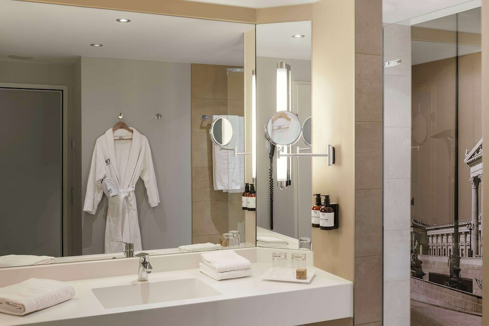 Фото NH Vienna Airport Conference Center