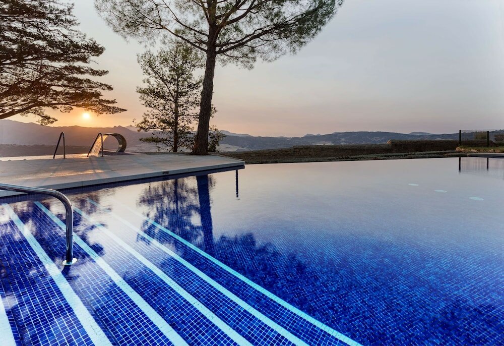 Фото Catalonia Reina Victoria