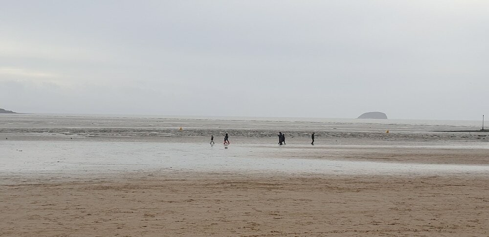 Фото Holly Lodge Guest House