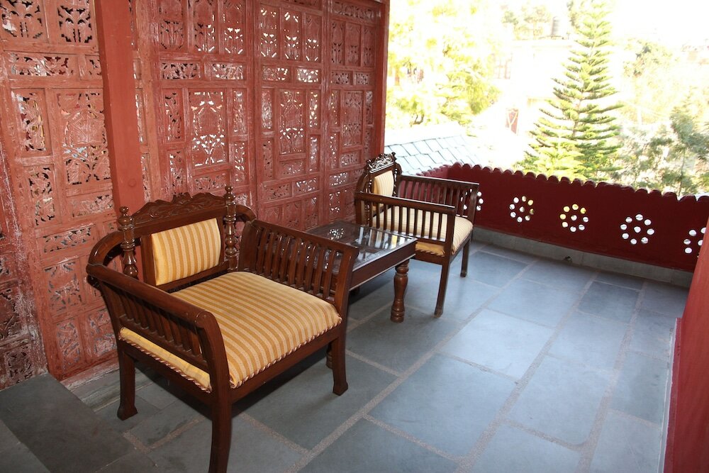 Фото WelcomHeritage Grace Hotel