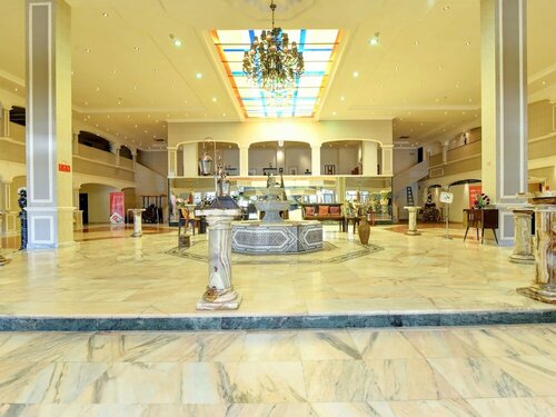 Гостиница Ambassador Hotel в Эр-Рияде
