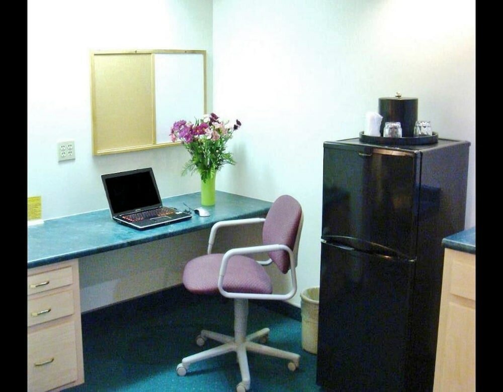 Фото Americas Best Value Inn & Suites Bluffton