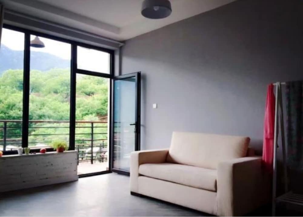 Фото Beijing Yijingjiali Inn