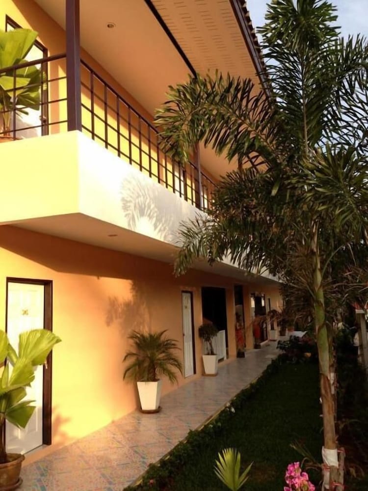 Фото Phuket Airport Inn