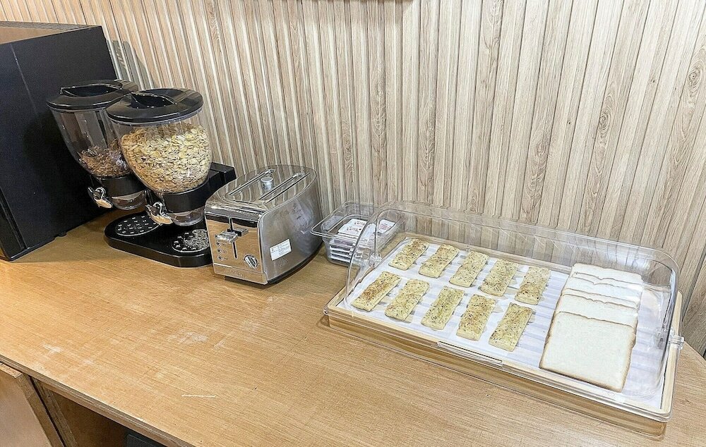 Фото Hotel Yeogiuhtte Gwangju Station