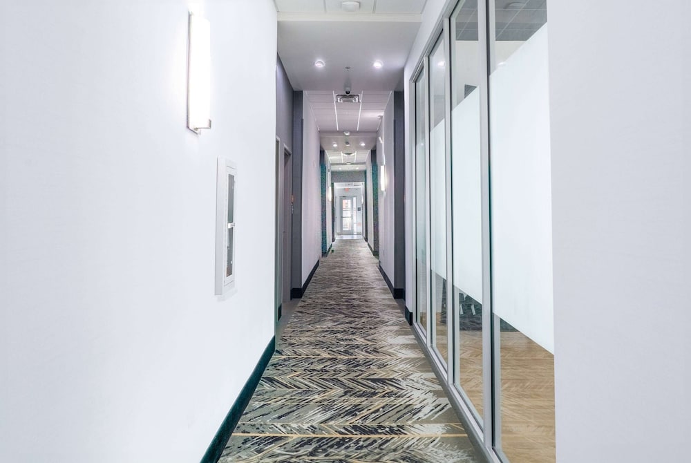 Фото La Quinta Inn & Suites by Wyndham Corpus Christi Southeast