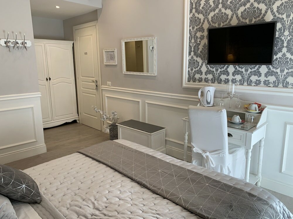 Фото Charme & Chic