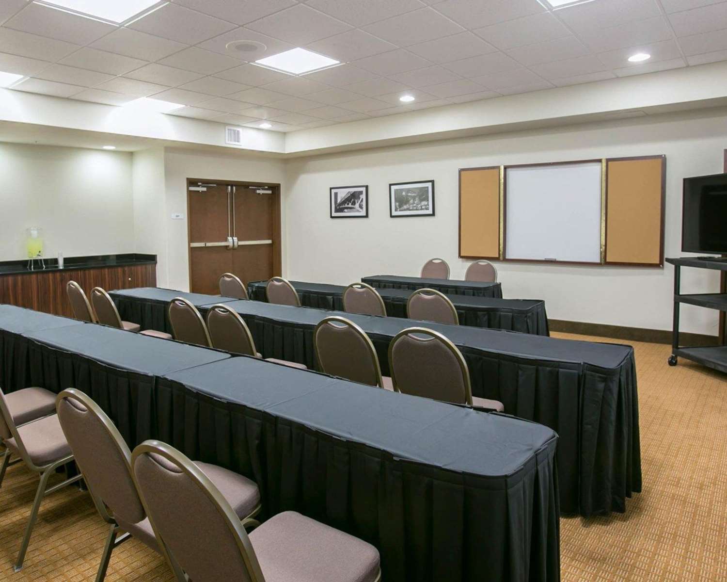 Фото Sleep Inn & Suites Austin Northeast