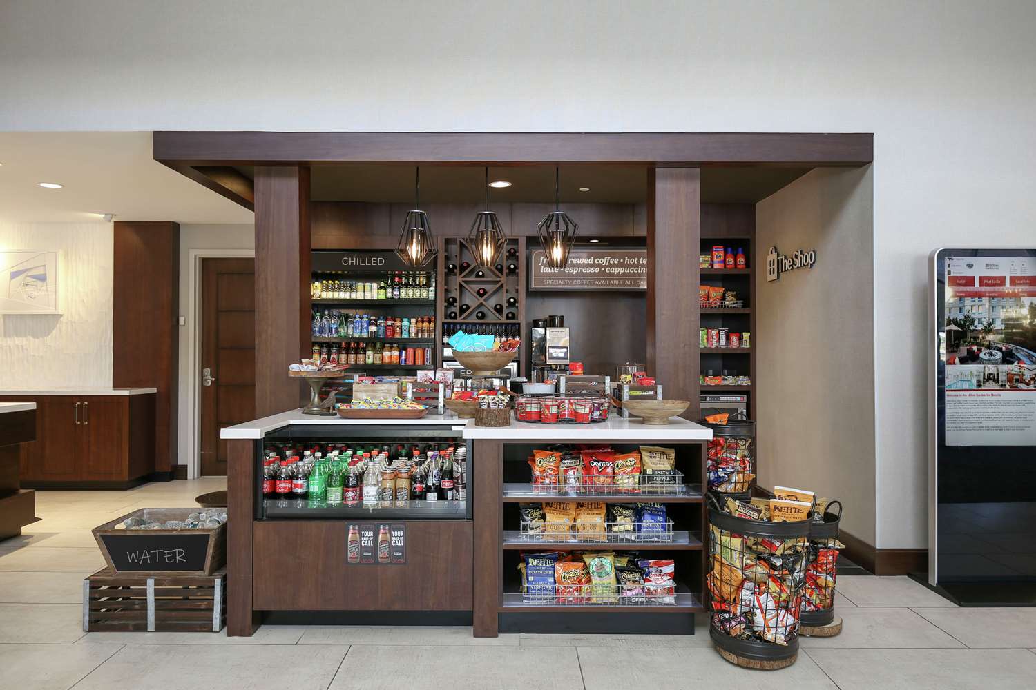 Фото Hilton Garden Inn Melville