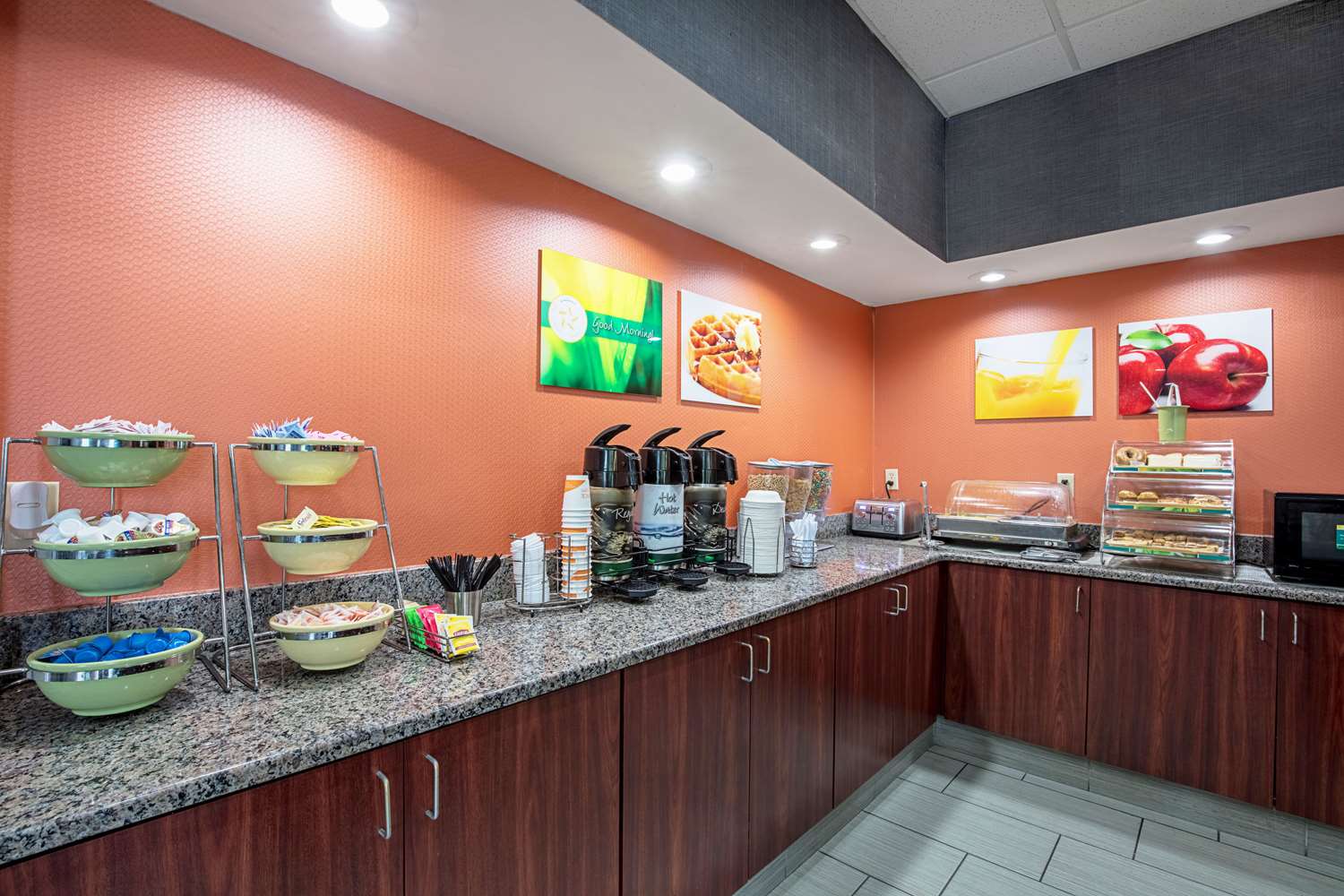 Фото Quality Inn Holly Springs South